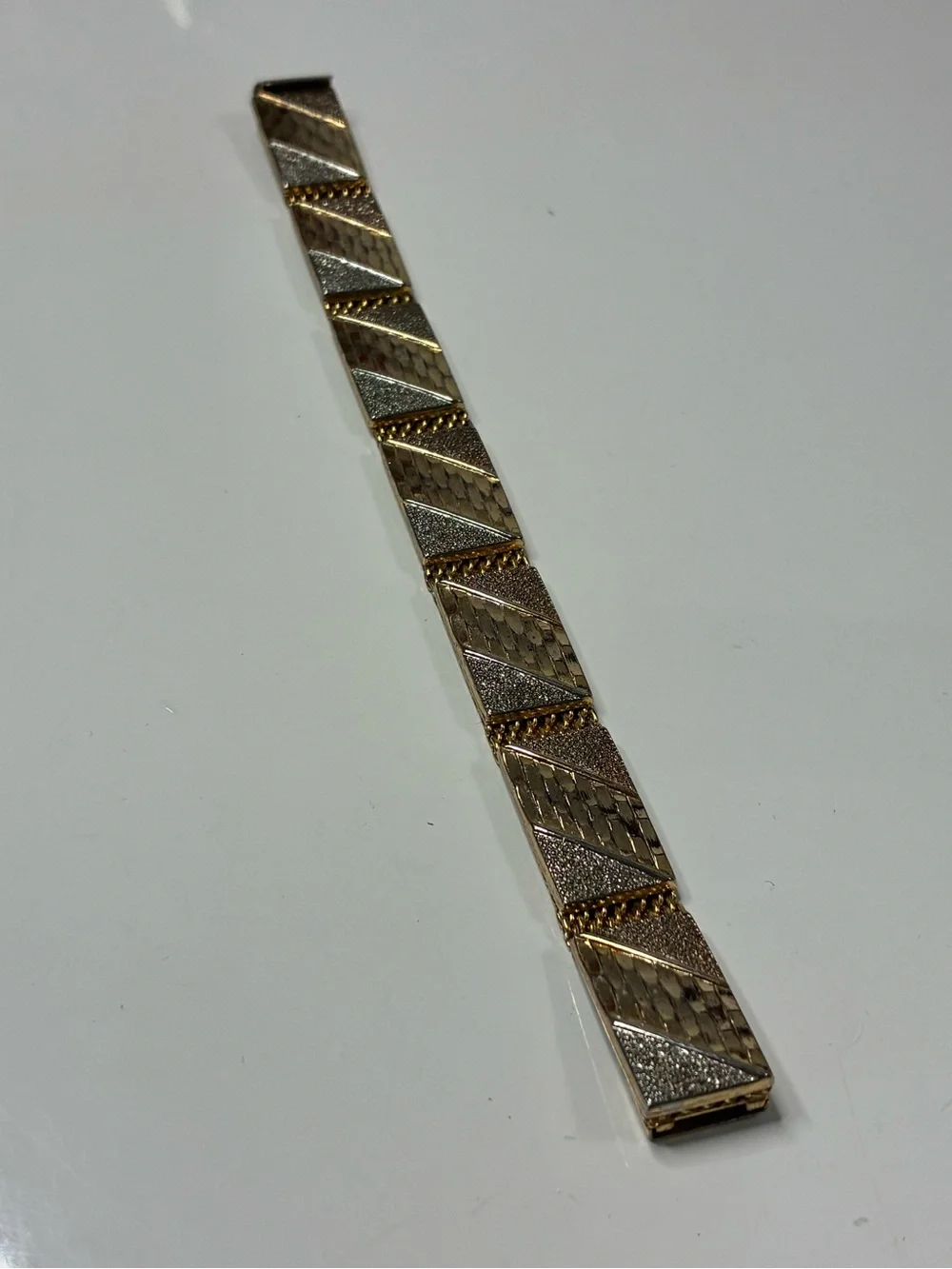 VTG Gold and Silver Tone Textured Link Bracelet SMALL  - Women Jewelry
